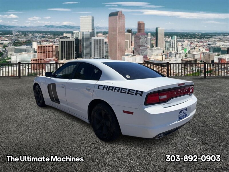 2014 Dodge Charger SE - Photo 5 - Denver, CO 80204
