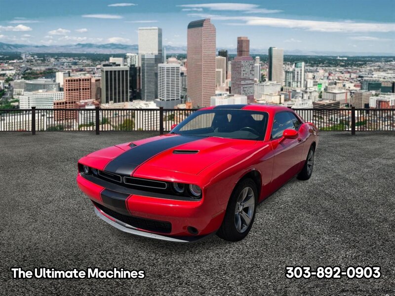 2019 Dodge Challenger SXT - Photo 8 - Denver, CO 80204