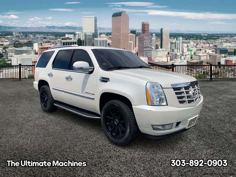 2012 Cadillac Escalade Luxury - Photo 1 - Denver, CO 80204