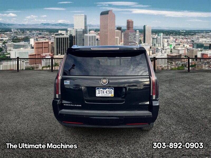 2015 Cadillac Escalade ESV Premium - Photo 4 - Denver, CO 80204