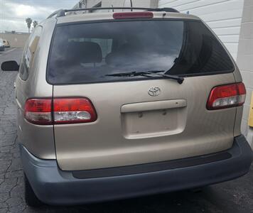 2003 Toyota Sienna LE   - Photo 30 - Sun Valley Ca, CA 91352