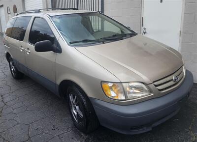 2003 Toyota Sienna LE   - Photo 1 - Sun Valley Ca, CA 91352