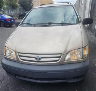 2003 Toyota Sienna LE   - Photo 13 - Sun Valley Ca, CA 91352