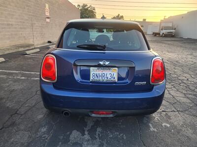 2016 MINI Cooper Hardtop 4 Door  3 Cyl Turbo Gas Manual - Photo 2 - Sun Valley Ca, CA 91352