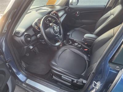 2016 MINI Cooper Hardtop 4 Door  3 Cyl Turbo Gas Manual - Photo 19 - Sun Valley Ca, CA 91352