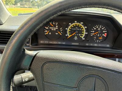 1994 Mercedes-Benz E 320   - Photo 8 - Sun Valley Ca, CA 91352