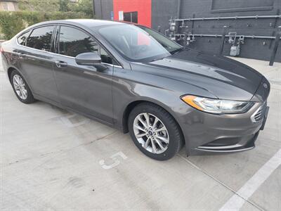 2017 Ford Fusion SE   - Photo 4 - Sun Valley Ca, CA 91352