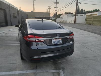 2017 Ford Fusion SE   - Photo 9 - Sun Valley Ca, CA 91352