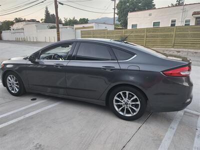 2017 Ford Fusion SE   - Photo 12 - Sun Valley Ca, CA 91352