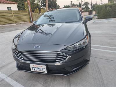 2017 Ford Fusion SE   - Photo 2 - Sun Valley Ca, CA 91352