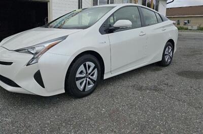 2018 Toyota Prius Two Eco   - Photo 3 - Mount Vernon, WA 98273