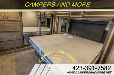 2019 Keystone Sprinter 3551FWMLS 5Th Wheel   - Photo 15 - Bluff City, TN 37618