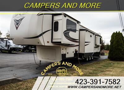 2020 Cedar Creek Silverback 37RTH Toy Hauler   - Photo 12 - Bluff City, TN 37618