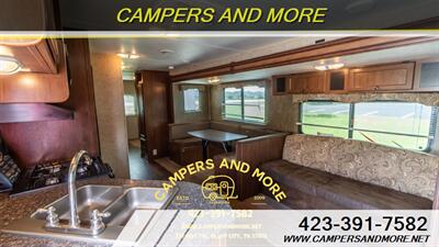 2013 HEARTLAND PIONEER 31DS   - Photo 2 - Bluff City, TN 37618