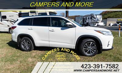 2018 Toyota Highlander XLE   - Photo 1 - Bluff City, TN 37618