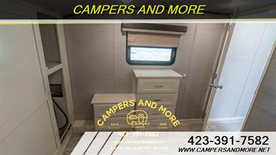 2020 VANLEIGH PINECREST 392MBP   - Photo 10 - Bluff City, TN 37618