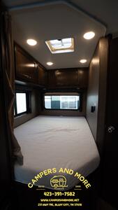 2020 Thor Freedom Elite 22HE E-350 SD   - Photo 9 - Bluff City, TN 37618