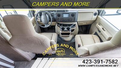 2018 Coachmen Freelander 28BH Ford E450   - Photo 10 - Bluff City, TN 37618