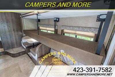 2018 Coachmen Freelander 28BH Ford E450   - Photo 4 - Bluff City, TN 37618