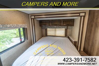 2018 Coachmen Freelander 28BH Ford E450   - Photo 8 - Bluff City, TN 37618