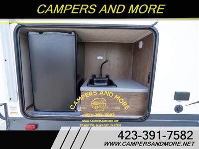 2018 Forest River HEMISPHERE 282RK - Photo 10 - Bluff City, TN 37618