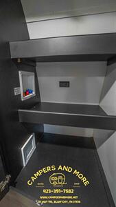 2022 KEYSTONE OUTBACK 330RL   - Photo 13 - Bluff City, TN 37618