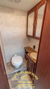 2013 NEXUS RV Phantom 31P Ford E450   - Photo 10 - Bluff City, TN 37618