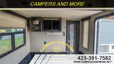 2016 DUTCHMEN VOLTAGE 3970 - Photo 6 - Bluff City, TN 37618