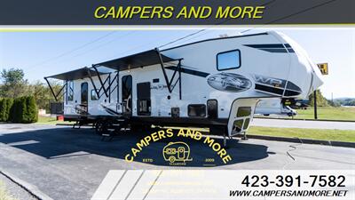 2023 FOREST RIVER ALPHA WOLF 345PACK14.5 Toy Hauler   - Photo 1 - Bluff City, TN 37618