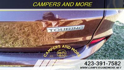 2015 Honda CR-V Touring   - Photo 10 - Bluff City, TN 37618