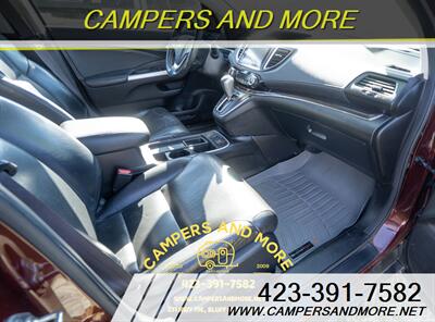 2015 Honda CR-V Touring   - Photo 11 - Bluff City, TN 37618