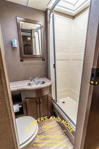 2017 THOR ACE 29.4   - Photo 9 - Bluff City, TN 37618