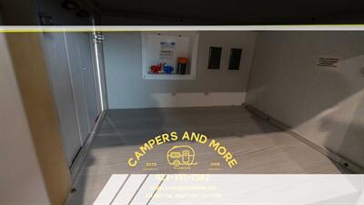 2021 KEYSTONE MONTANA 383TH   - Photo 15 - Bluff City, TN 37618