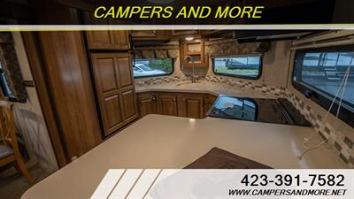 2016 Flagstaff V-Lite 30WFKSS   - Photo 12 - Bluff City, TN 37618