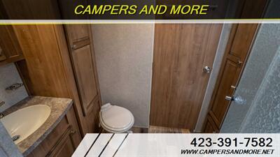 2016 Flagstaff V-Lite 30WFKSS   - Photo 6 - Bluff City, TN 37618