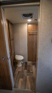 2016 Flagstaff V-Lite 30WFKSS   - Photo 7 - Bluff City, TN 37618