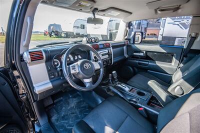 2008 Toyota FJ Cruiser   - Photo 3 - Bluff City, TN 37618