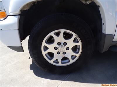 2003 Chevrolet Suburban 1500 Z71 - Photo 10 - Stockton, CA 95205
