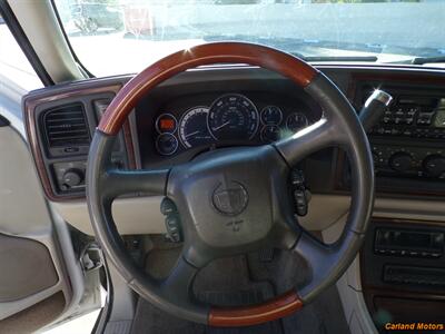 2002 Cadillac Escalade - Photo 19 - Stockton, CA 95205