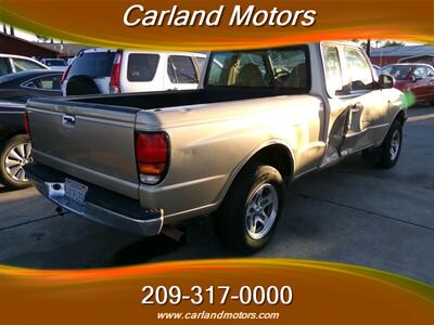 2000 Mazda B2500 SE   - Photo 4 - Stockton, CA 95205