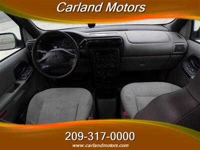 2002 Chevrolet Venture LS w/Wheel Chair Access   - Photo 20 - Stockton, CA 95205