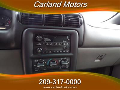 2002 Chevrolet Venture LS w/Wheel Chair Access   - Photo 15 - Stockton, CA 95205
