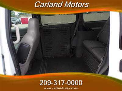 2002 Chevrolet Venture LS w/Wheel Chair Access   - Photo 19 - Stockton, CA 95205