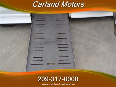 2002 Chevrolet Venture LS w/Wheel Chair Access   - Photo 35 - Stockton, CA 95205