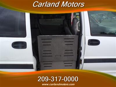 2002 Chevrolet Venture LS w/Wheel Chair Access   - Photo 29 - Stockton, CA 95205