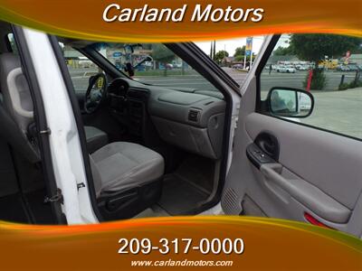2002 Chevrolet Venture LS w/Wheel Chair Access   - Photo 36 - Stockton, CA 95205