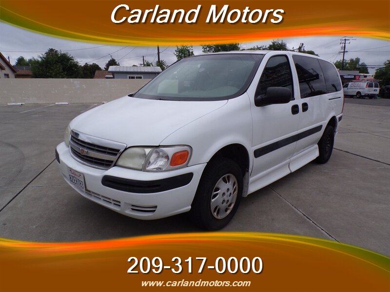 2002 Chevrolet Venture LS w/Wheel Chair Access   - Photo 1 - Stockton, CA 95205