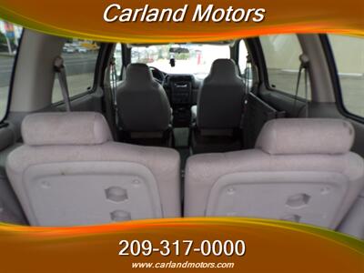 2002 Chevrolet Venture LS w/Wheel Chair Access   - Photo 28 - Stockton, CA 95205