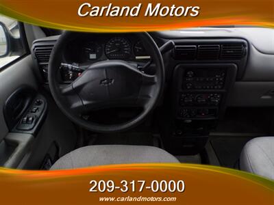 2002 Chevrolet Venture LS w/Wheel Chair Access   - Photo 21 - Stockton, CA 95205