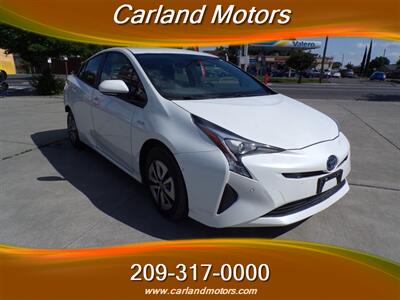 2018 Toyota Prius Two   - Photo 3 - Stockton, CA 95205